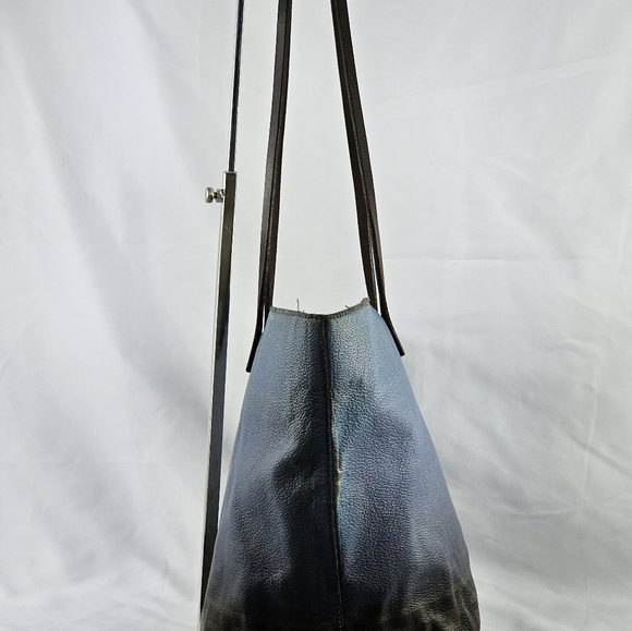 FENDI Zucca Spalmati Ombre Roll Tote Tobacco Nebula - Picture 7 of 12